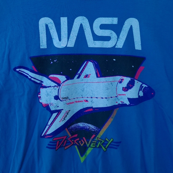 🚀NASA - Blue Discovery Shuttle T-Shirt - Size M - Picture 2 of 4